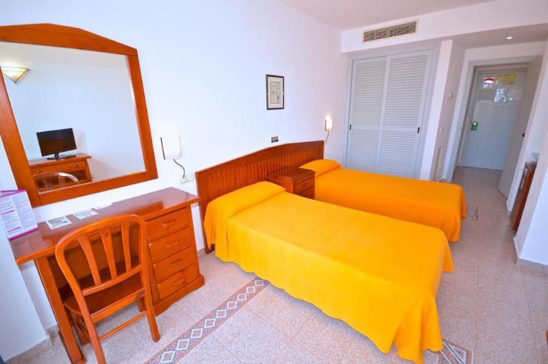 Hostal Molins Park Ибиса Екстериор снимка
